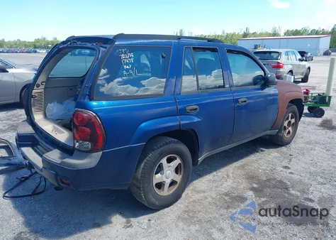 2004 Chevrolet Trailblazer Ls z USA, uszkodzony, nr VIN 1GNDS13S442319448